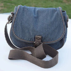 Thirty-one cross body bag